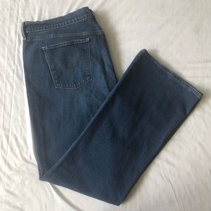 Levi 515 bootcut jeans size 18